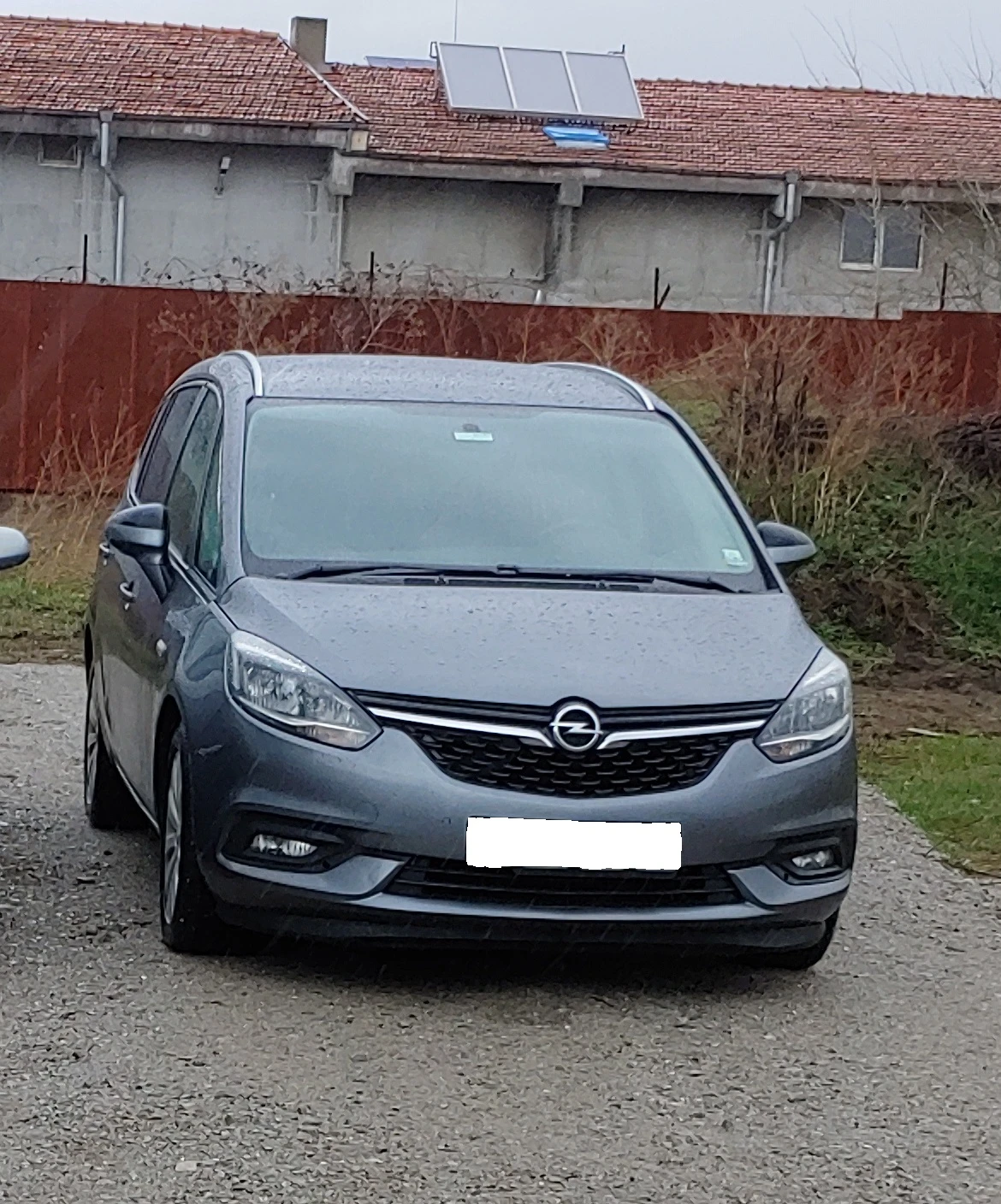 Opel Zafira 1.4, снимка 5 - Автомобили и джипове - 55039008