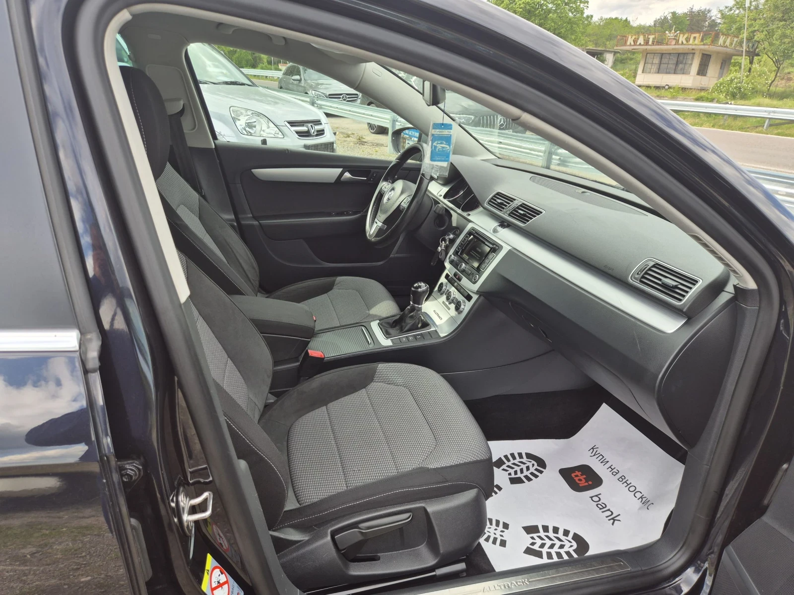 VW Passat 2, 0TDI/6sk/NAVI, снимка 6 - Автомобили и джипове - 55102493