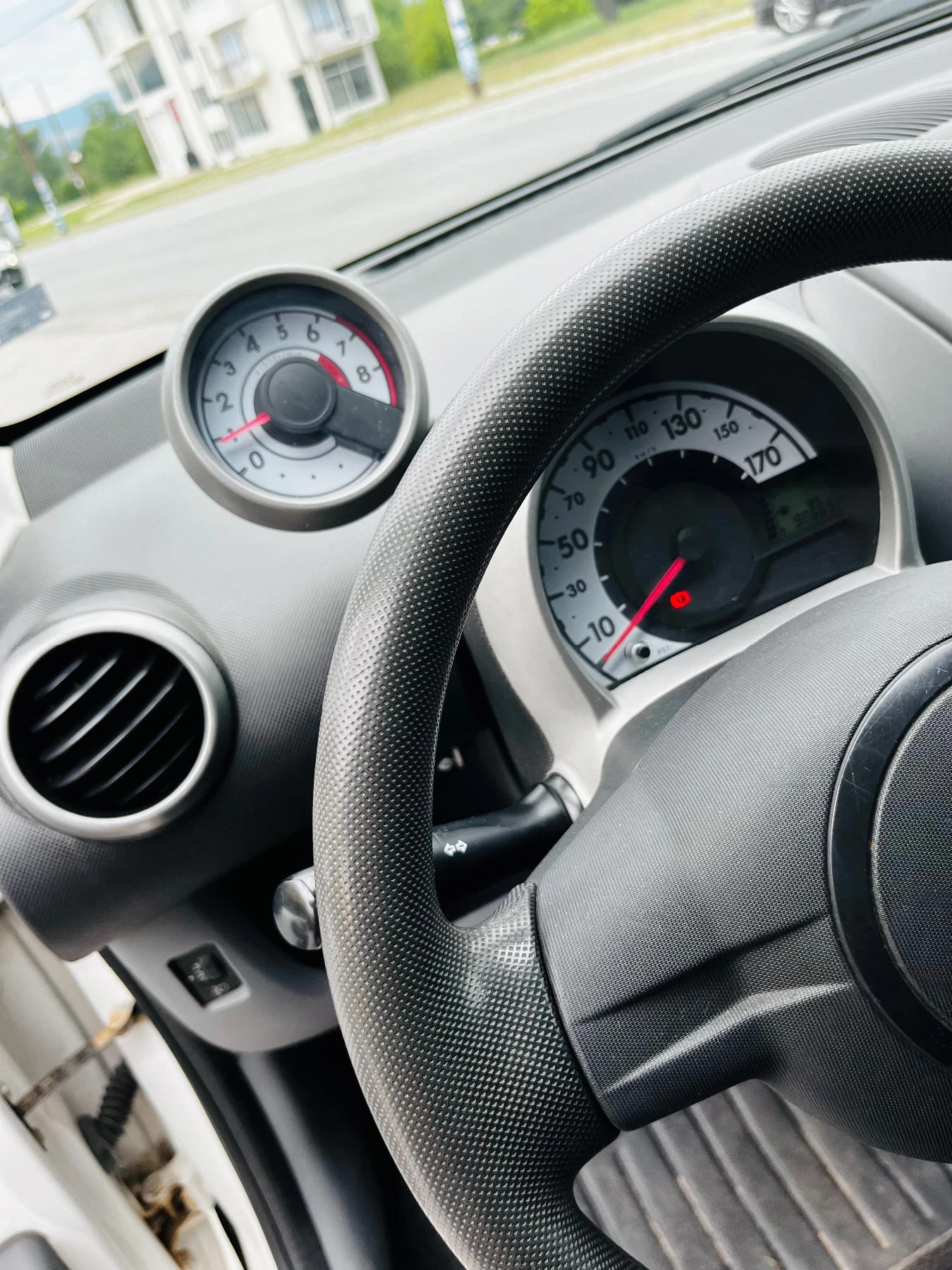 Citroen C1 ГАЗ/Бензин, Климатик. Реални 98 665 км., снимка 13 - Автомобили и джипове - 55142451