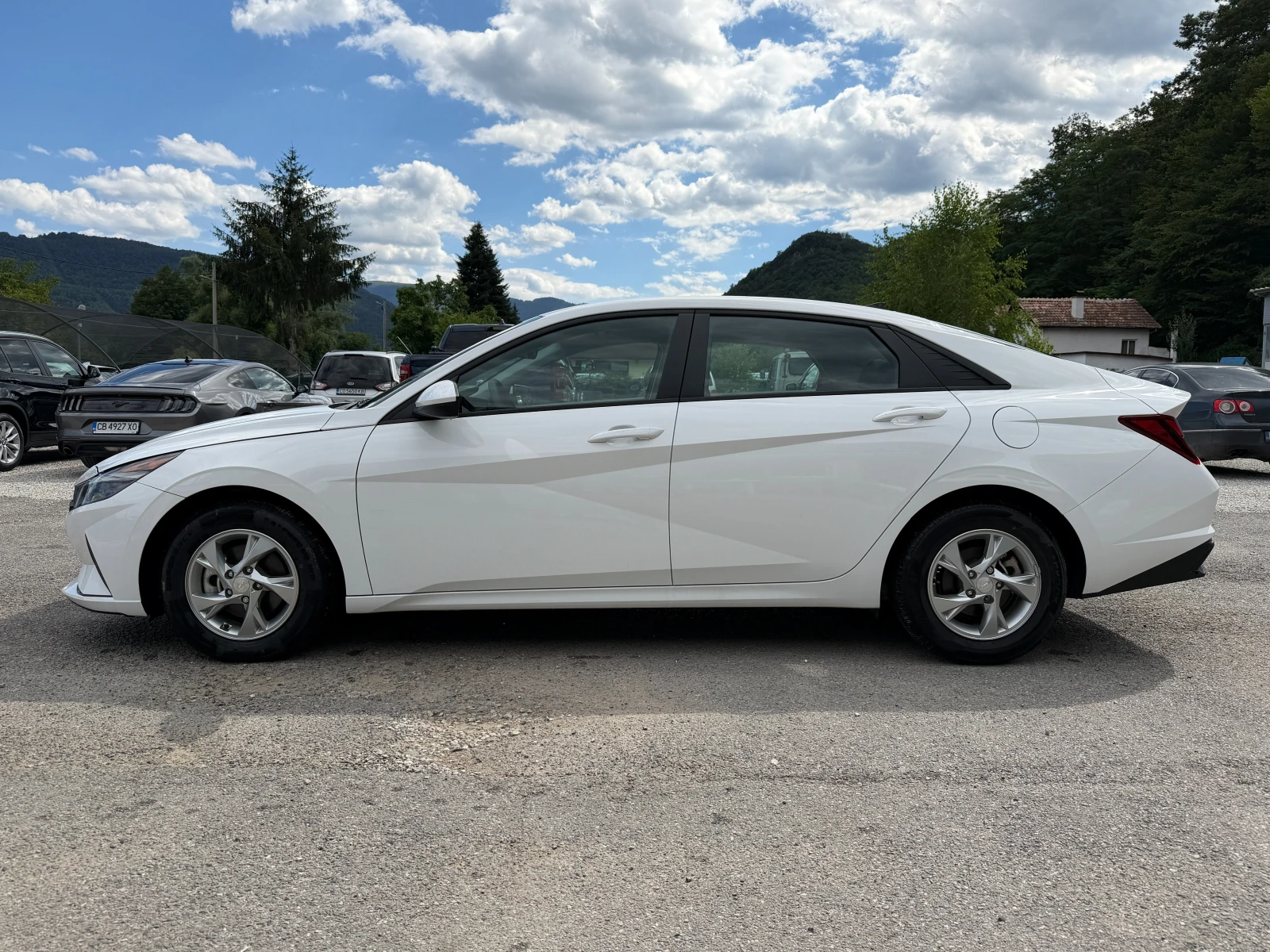 Hyundai Elantra EXL 2023г. Перфектна, снимка 3 - Автомобили и джипове - 55175051