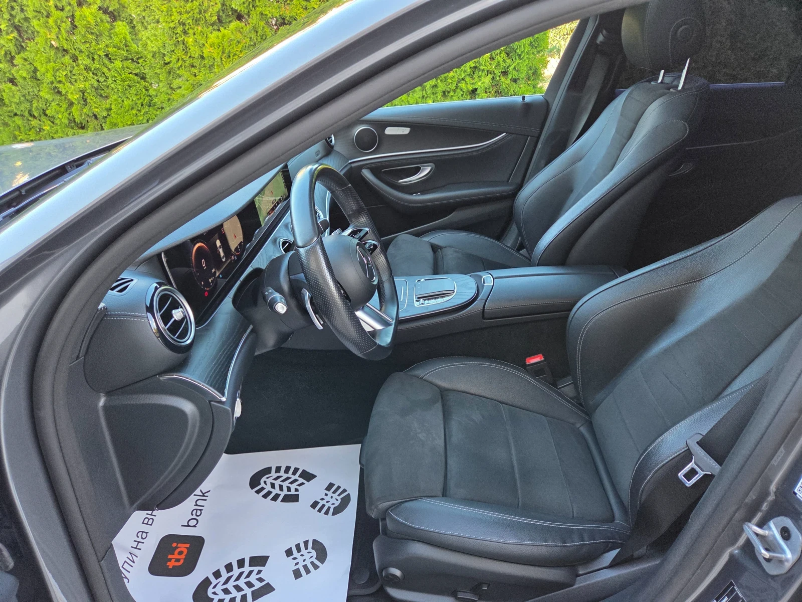 Mercedes-Benz E 220 2.2 CDI AMG, снимка 11 - Автомобили и джипове - 56107831