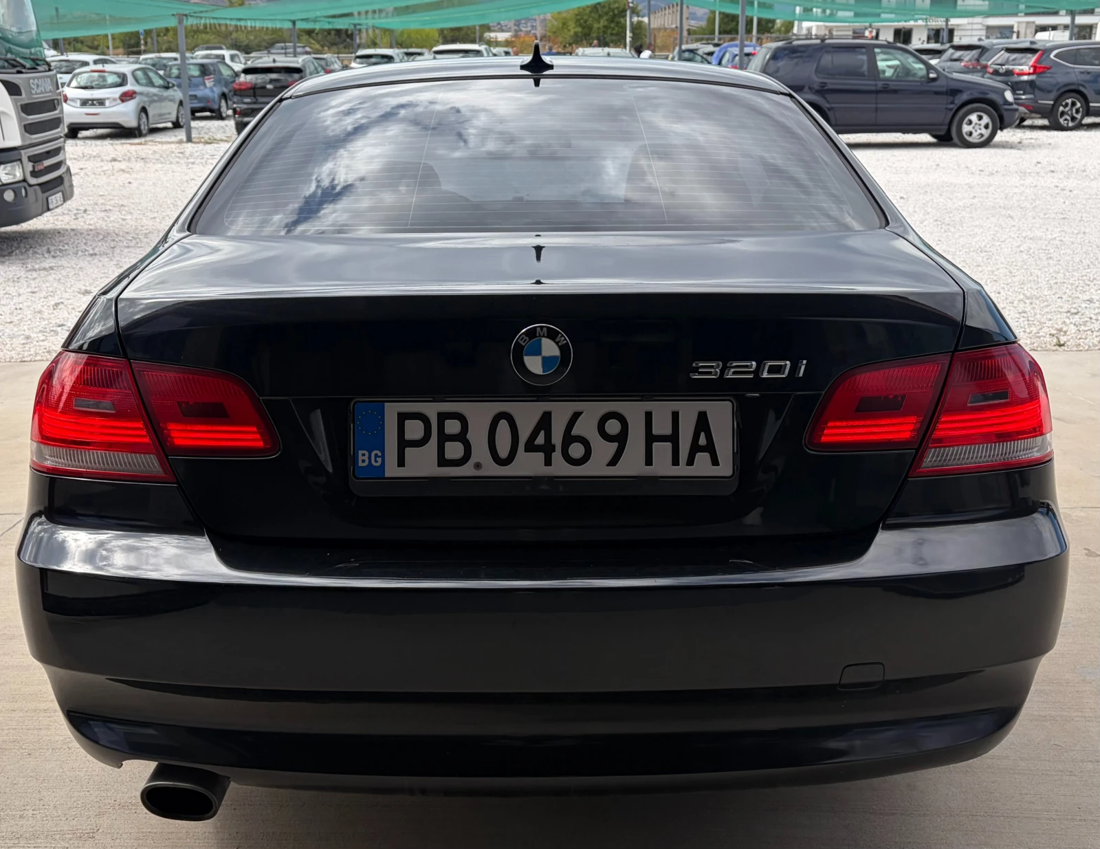 BMW 320, снимка 5 - Автомобили и джипове - 56196363