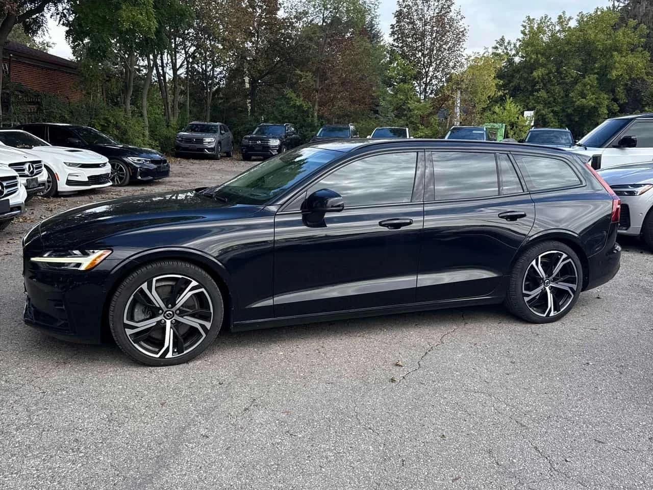 Volvo V60 * Ultimate Dark Theme * CARFAX * ����� �� �������� | Mobile.bg � ����������� 2