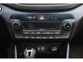 Hyundai Tucson * Luxury AWD| Clean Carfax| Pano Roof| Navi|  | Mobile.bg    14
