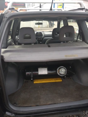 Toyota Rav4 2, 00 gaz/benzin - 4999 € / 9777.19 лв. - 55090418 5