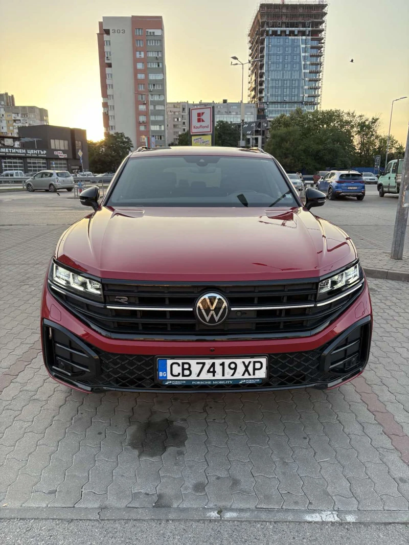 VW Touareg R-Line, снимка 3 - Автомобили и джипове - 52640696
