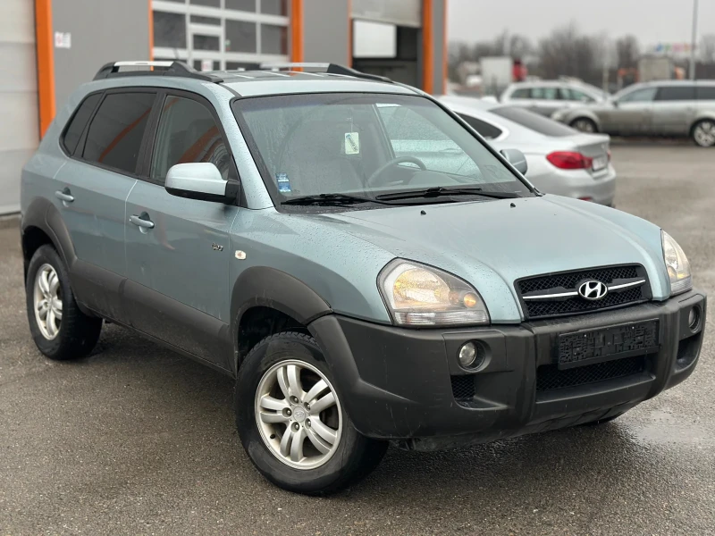 Hyundai Tucson 2.0 CRDI / 4X4 / ИТАЛИЯ / БЕЗ РЪЖДИ