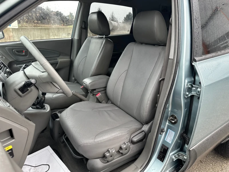 Hyundai Tucson 2.0 CRDI / 4X4 / ИТАЛИЯ / БЕЗ РЪЖДИ, снимка 7 - Автомобили и джипове - 53285115