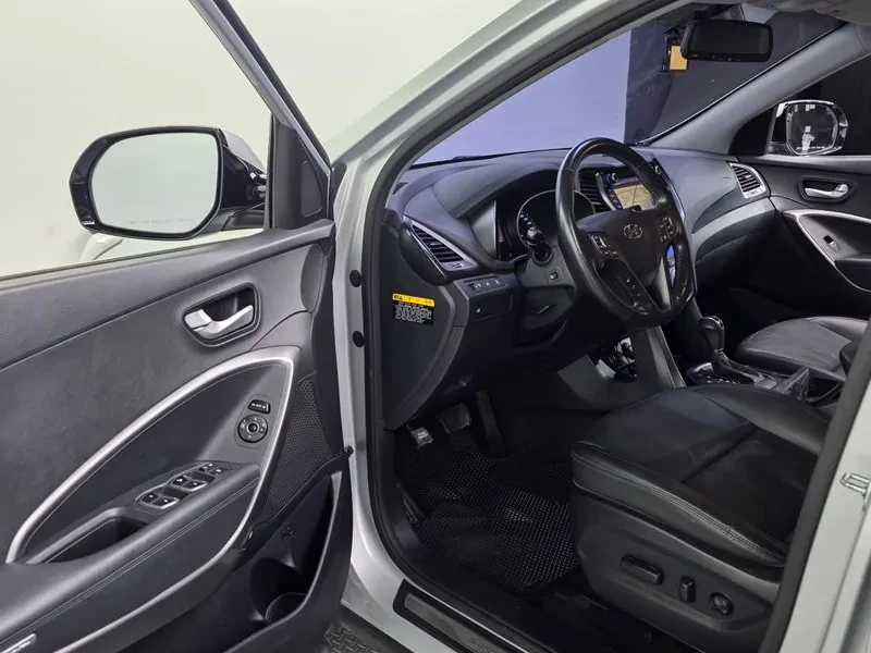 Hyundai Santa fe 2.0 2WD PREMIUM, снимка 10 - Автомобили и джипове - 54881097