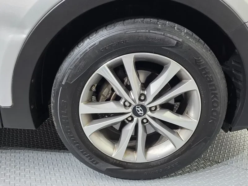 Hyundai Santa fe 2.0 2WD PREMIUM, снимка 5 - Автомобили и джипове - 54881097