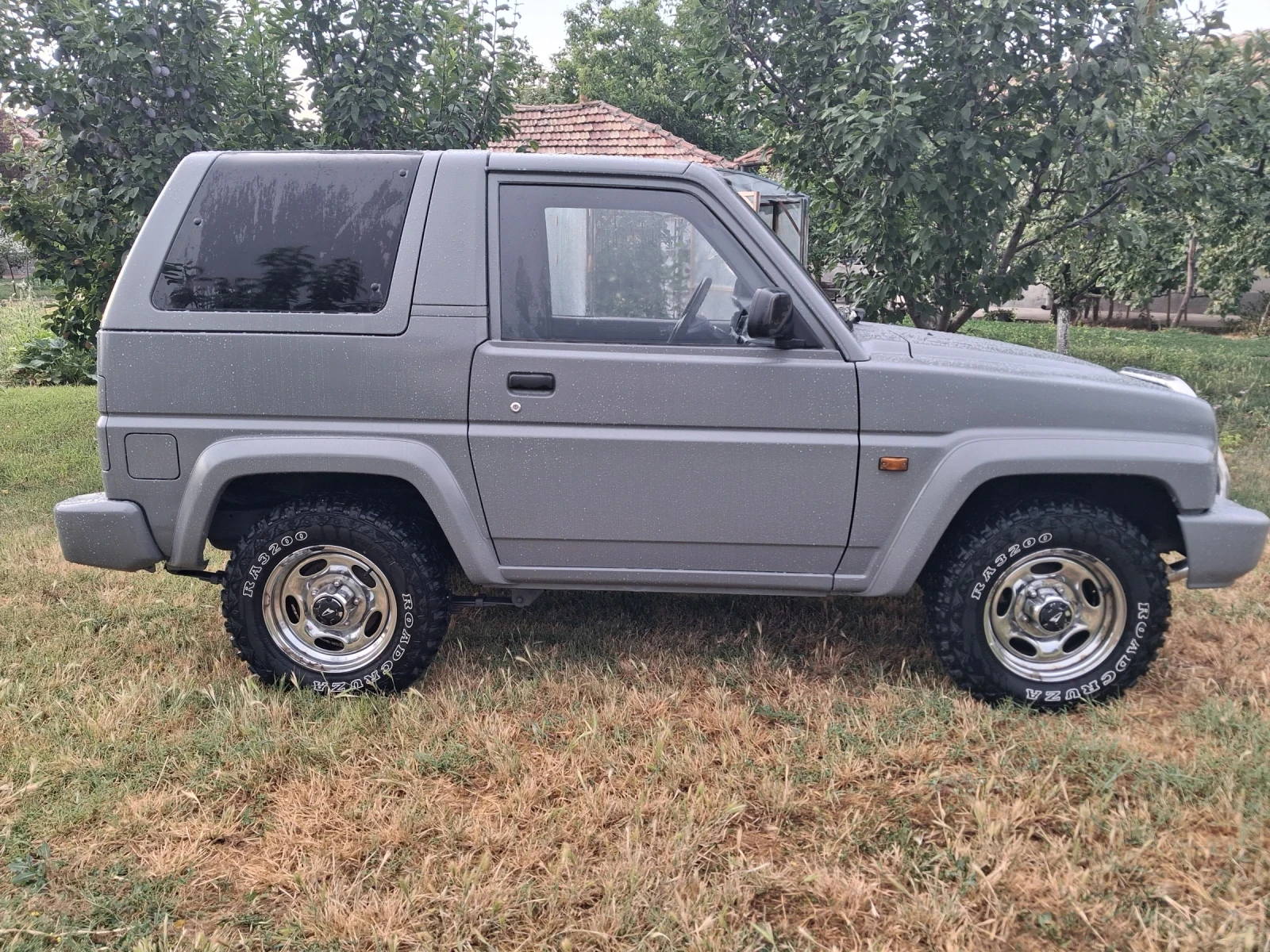 Daihatsu Feroza, снимка 1
