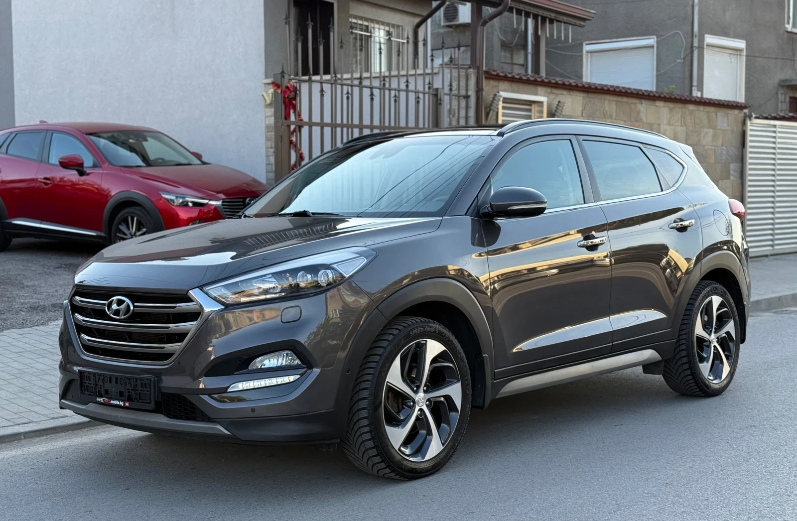 Hyundai Tucson VERTEX 4WD  Внос Швейцария - изображение 2