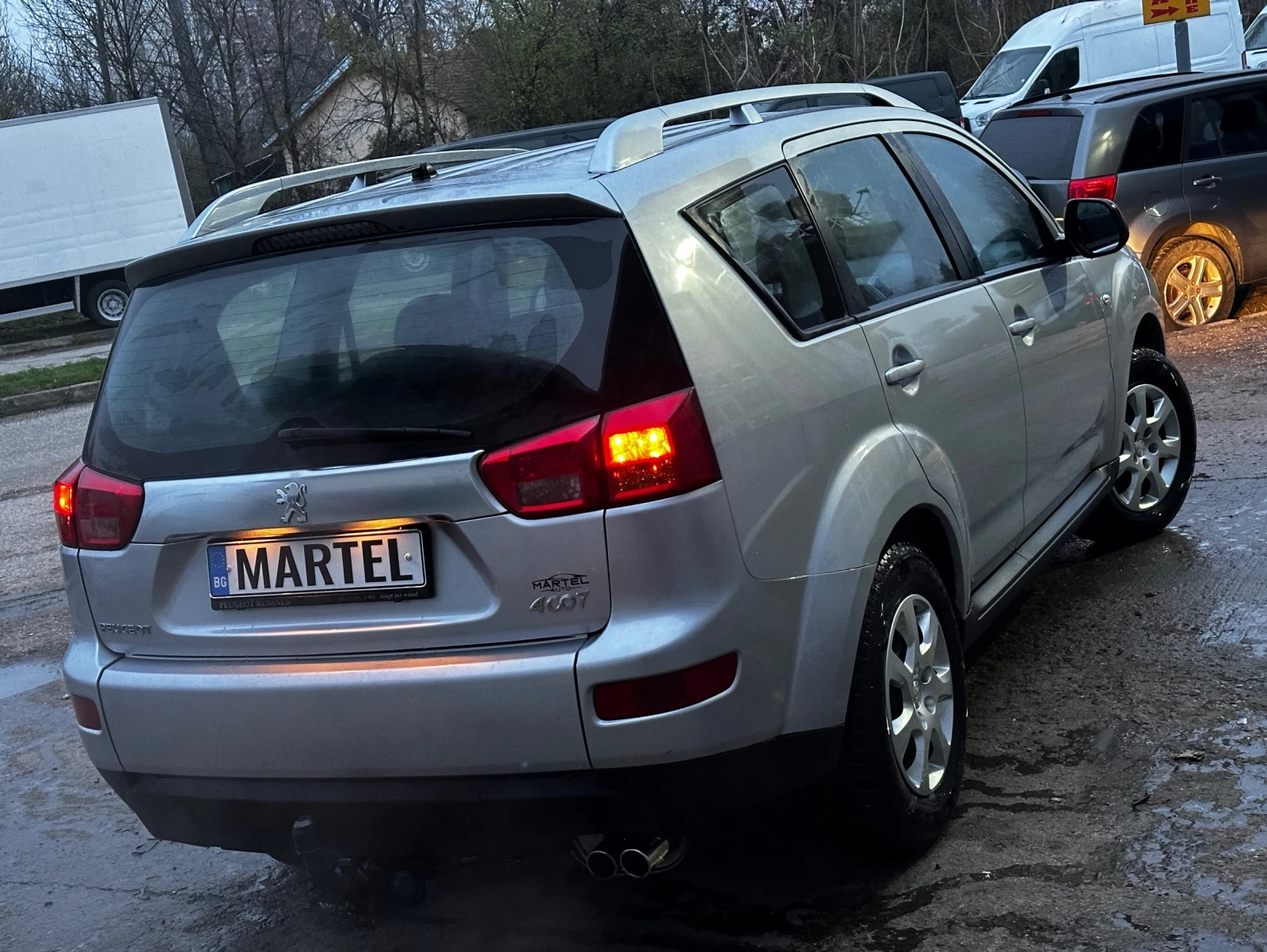 Peugeot 4007 2.2HDI 4X4 - изображение 4