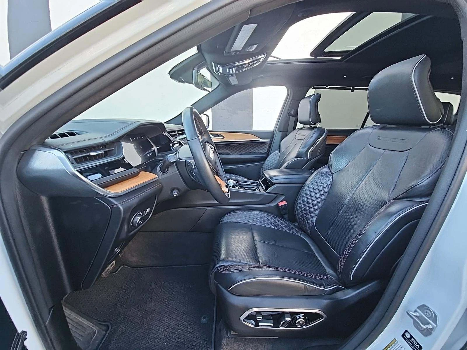 Jeep Grand cherokee L Summit Reserve 5.7L DISTRONIC/�����/��� ������� | Mobile.bg � ����������� 5