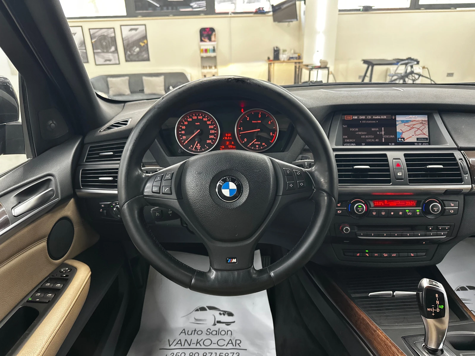BMW X5 3.5D 286к.с M-pack - изображение 9