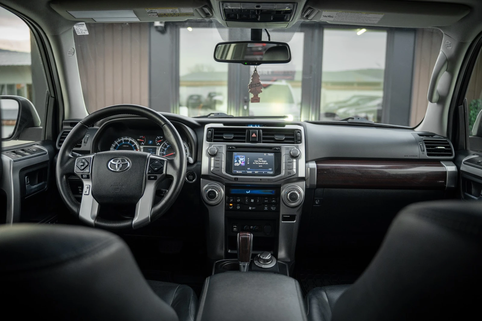 Toyota 4runner 4.0* LIMITED*  - изображение 10