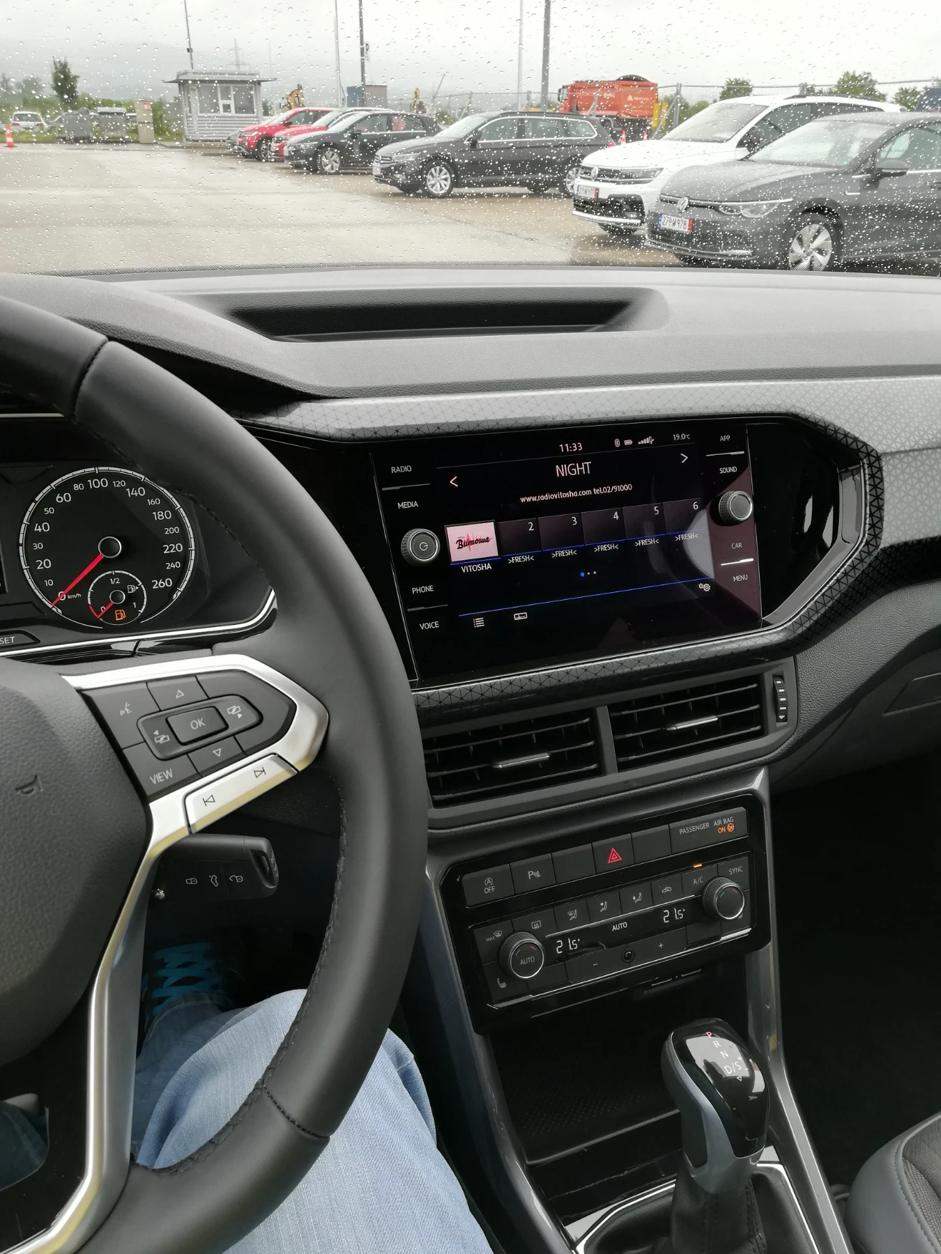 VW T-Cross SUV, снимка 13 - Автомобили и джипове - 53786988