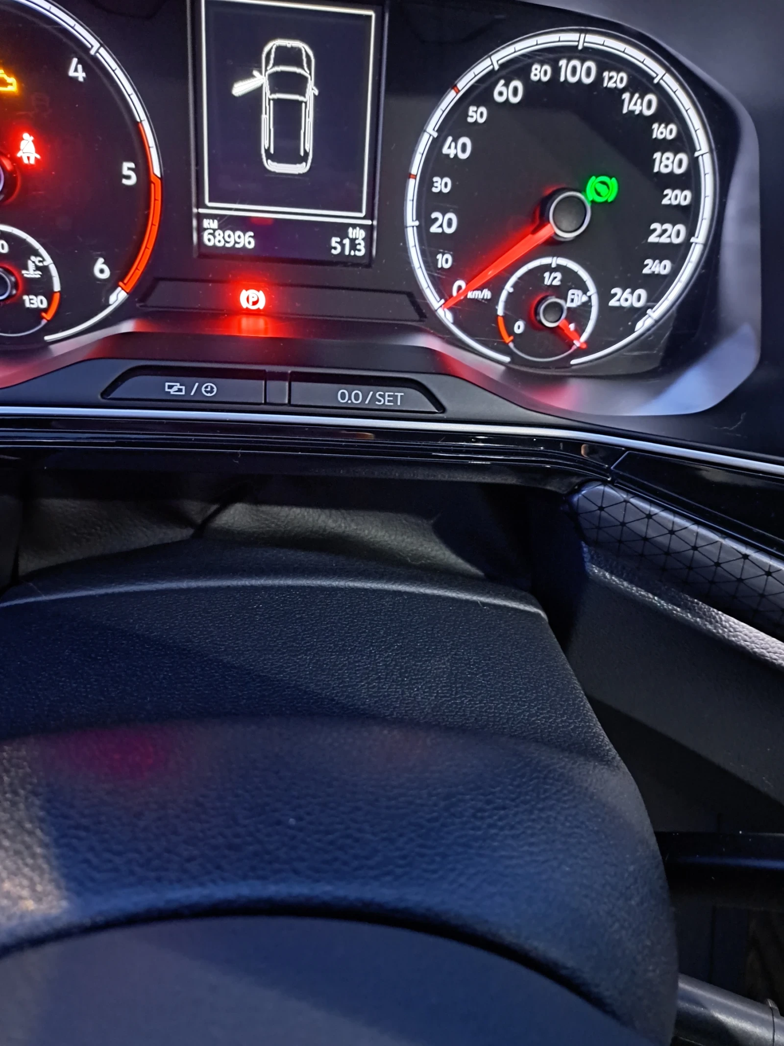 VW T-Cross SUV, снимка 16 - Автомобили и джипове - 53786988