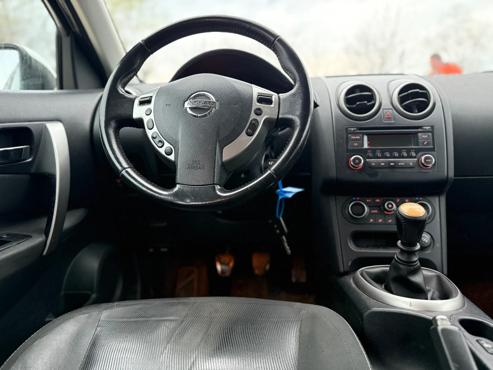 Nissan Qashqai 1.5dci 110кс ПАНОРАМА, снимка 11 - Автомобили и джипове - 53966600