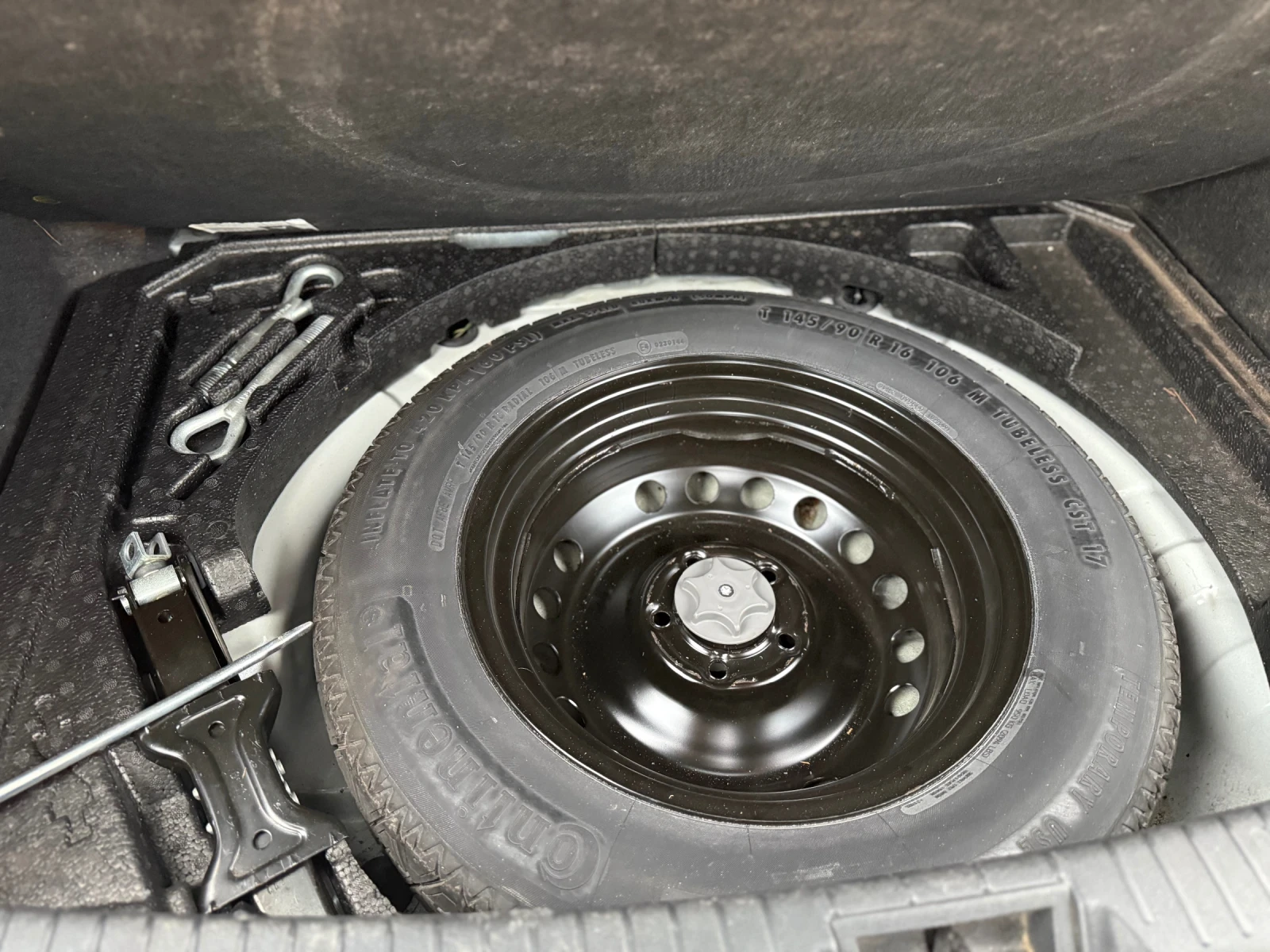 Nissan Qashqai 1.5dci 110кс ПАНОРАМА, снимка 13 - Автомобили и джипове - 53966600