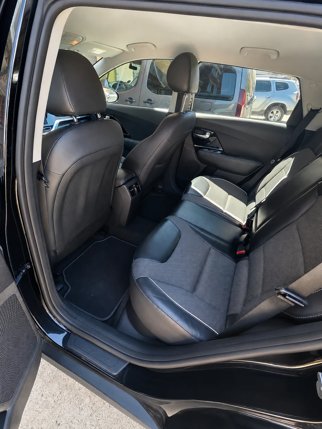 Kia Niro | Mobile.bg � ����������� 11