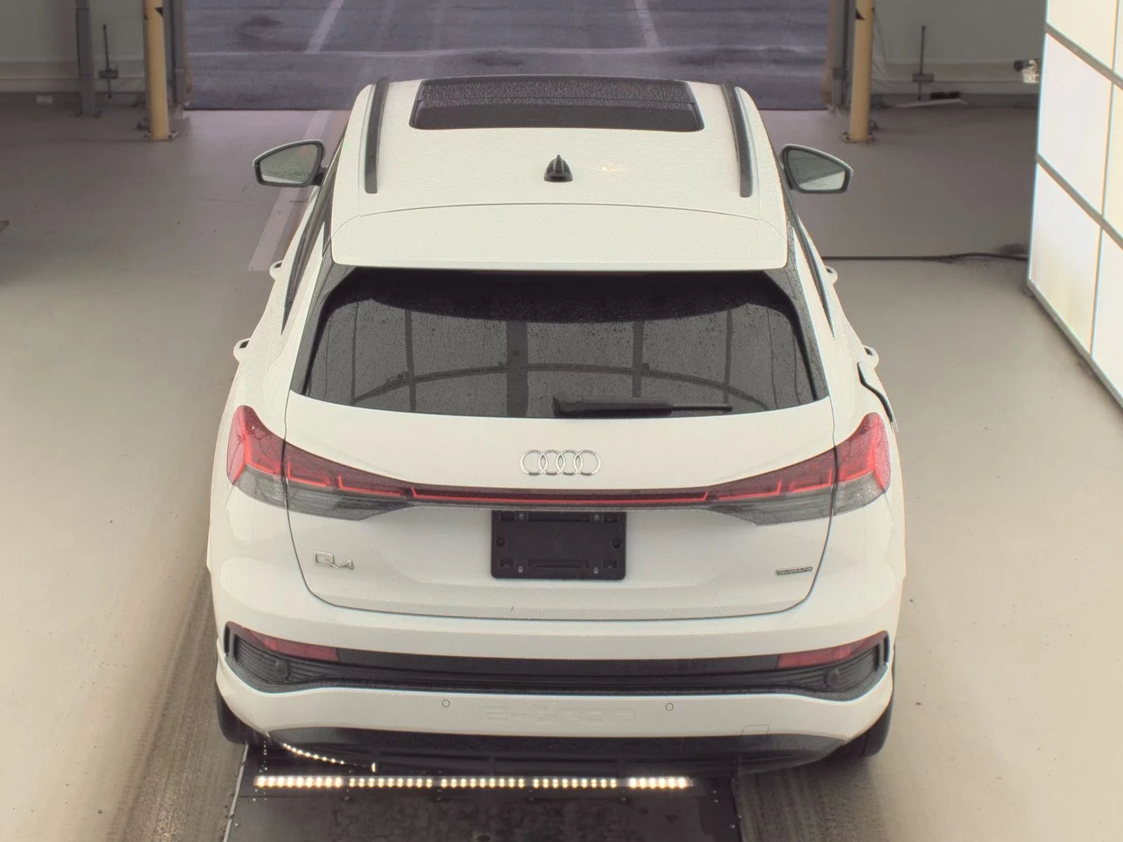 Audi Q4 e-tron Premium 50 Quattro | Mobile.bg � ����������� 4