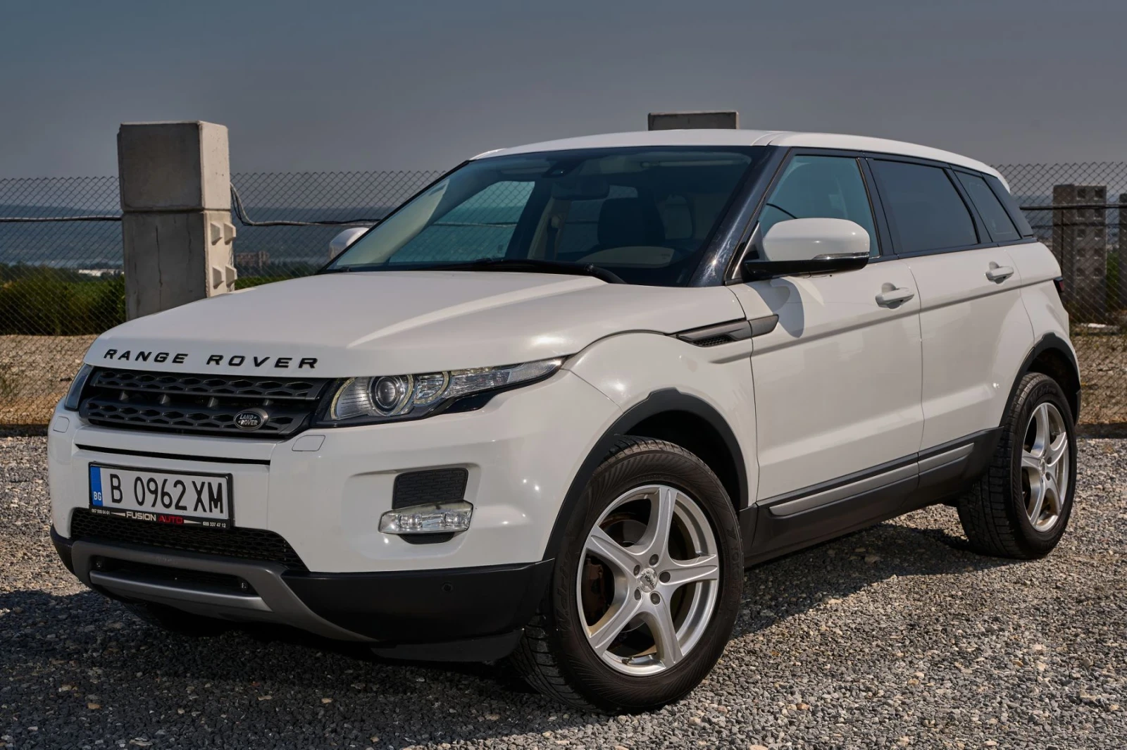 Land Rover Range Rover Evoque S* 4x4* бензин * 185 000 км * MERIDIAN , снимка 3 - Автомобили и джипове - 54914248