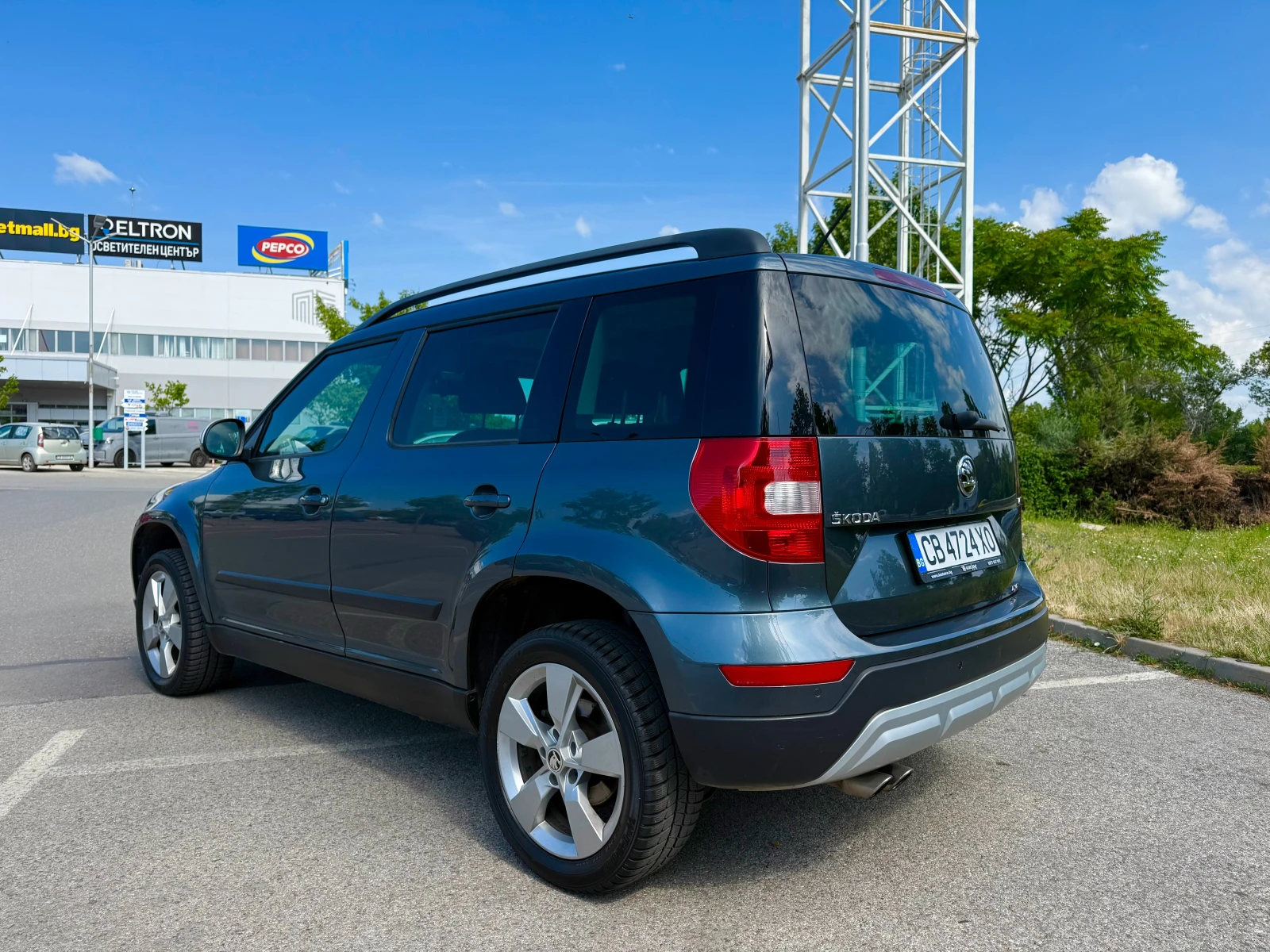 Skoda Yeti 1.8i 4x4 ГАЗ ГАРАНЦИЯ 6 МЕСЕЦА ИЛИ 5000КМ, снимка 3 - Автомобили и джипове - 55056412