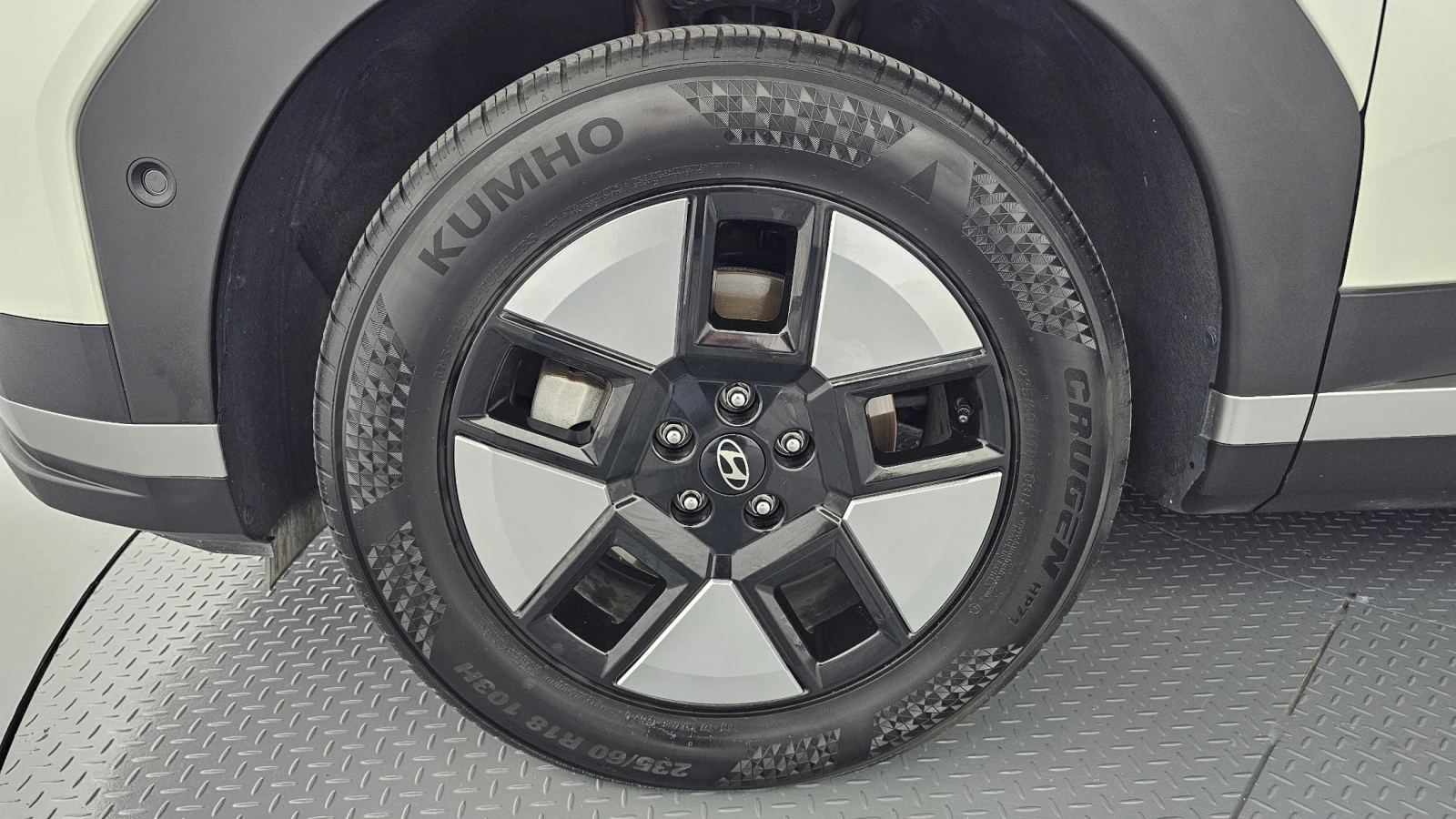 Hyundai Santa fe 1.6 HEV Prestige* 360* BLIND SPOT* КРАЙНА ЦЕНА, снимка 5 - Автомобили и джипове - 55323763