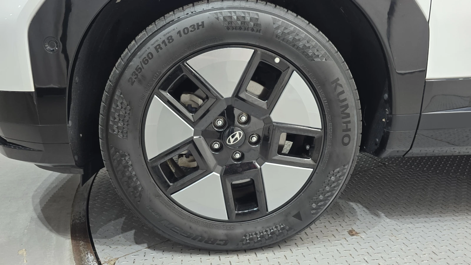 Hyundai Santa fe 1.6 HEV Calligraphy* HUD* 360* МАСАЖ* КРАЙНА ЦЕНА, снимка 5 - Автомобили и джипове - 55323763