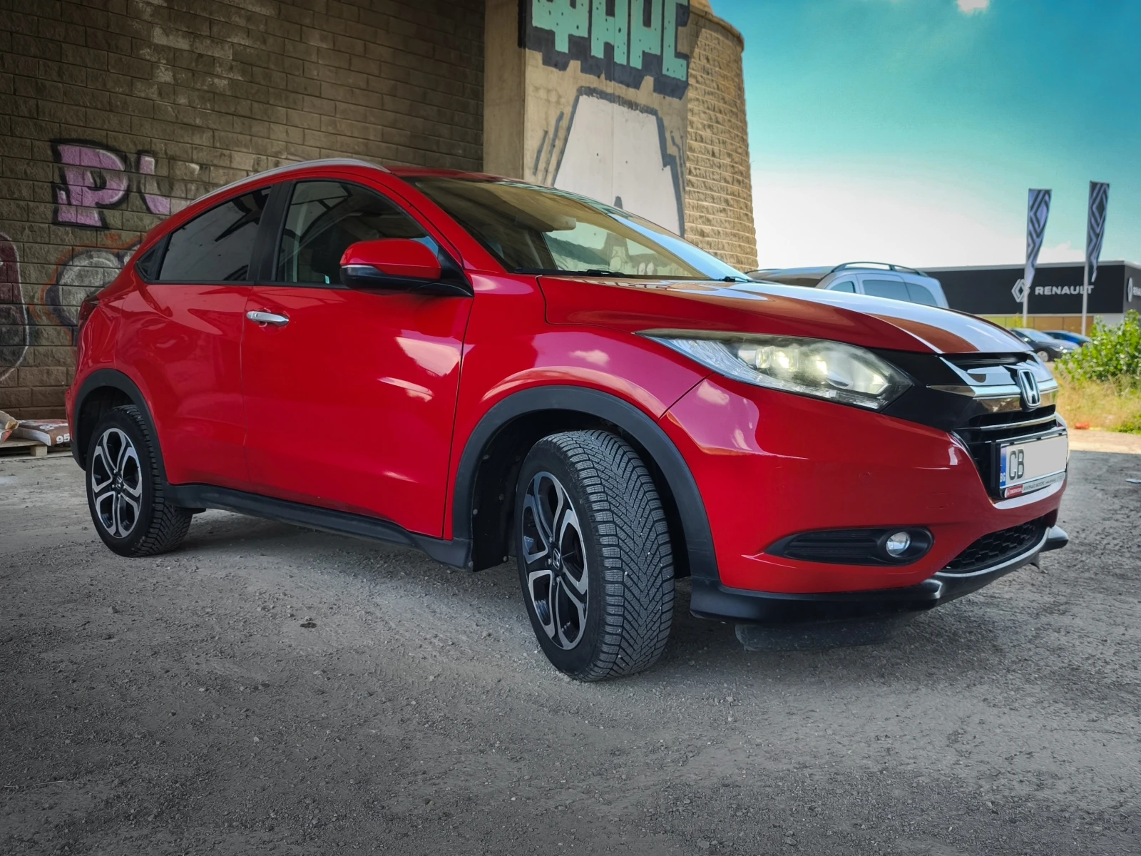 Honda Hr-v 1.5, снимка 2 - Автомобили и джипове - 55605942