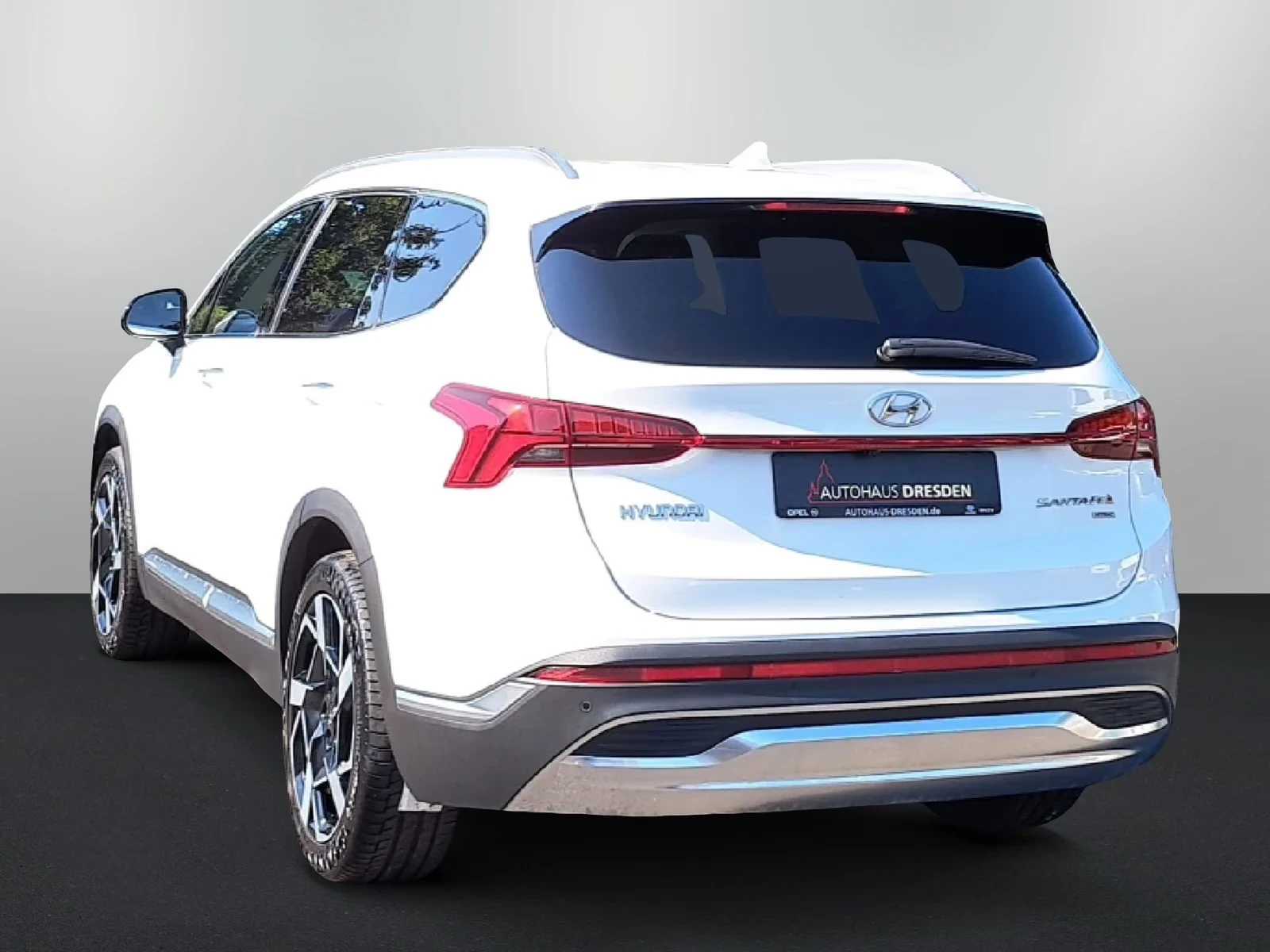 Hyundai Santa fe 2.2 CRDi 5-Sitzer Prime * ACC* HDA* 4xSHZ* , снимка 3 - Автомобили и джипове - 55749362