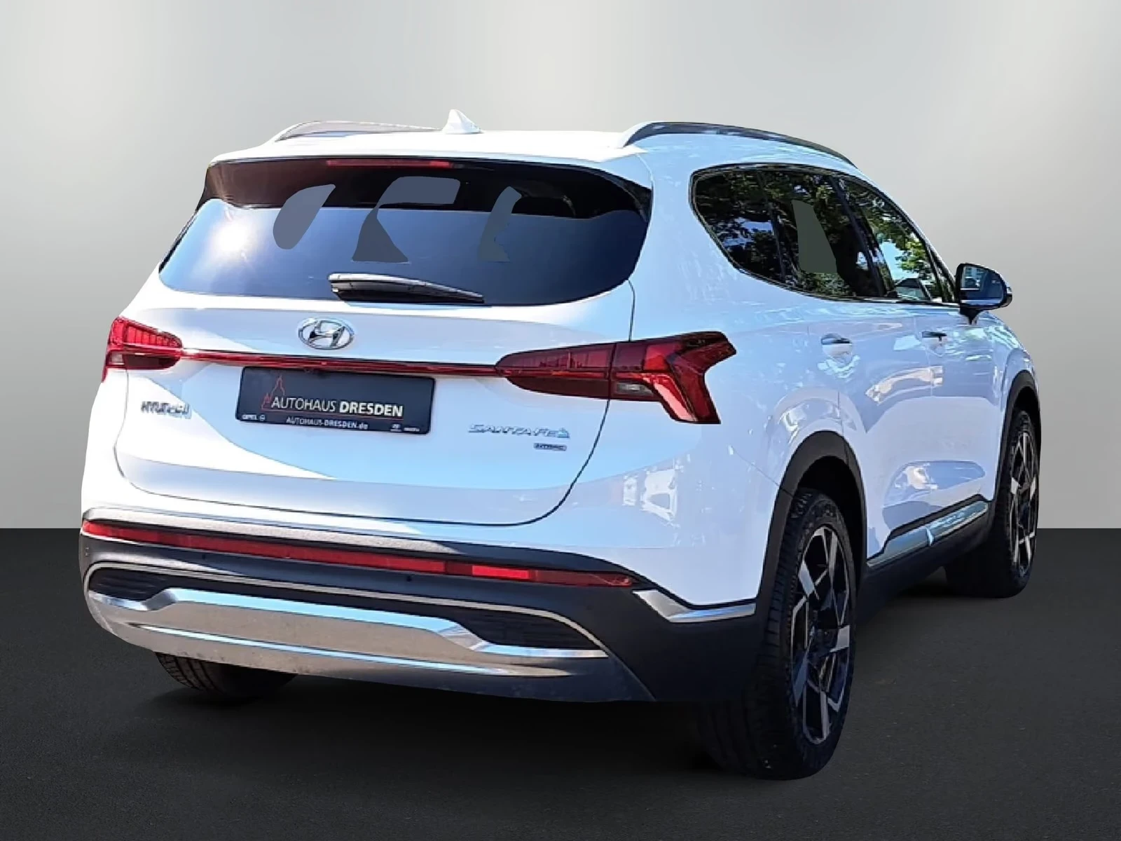 Hyundai Santa fe 2.2 CRDi 5-Sitzer Prime * ACC* HDA* 4xSHZ* , снимка 4 - Автомобили и джипове - 55749362