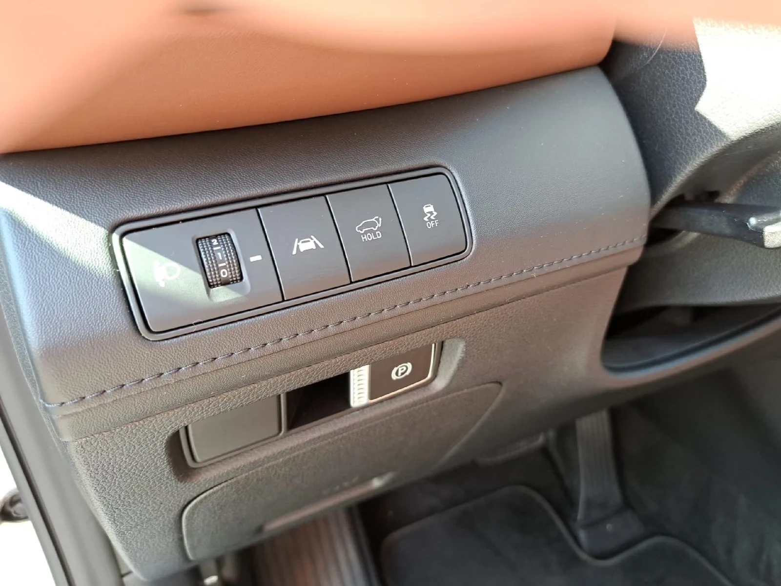 Hyundai Santa fe 2.2 CRDi 5-Sitzer Prime * ACC* HDA* 4xSHZ* , снимка 11 - Автомобили и джипове - 55749362