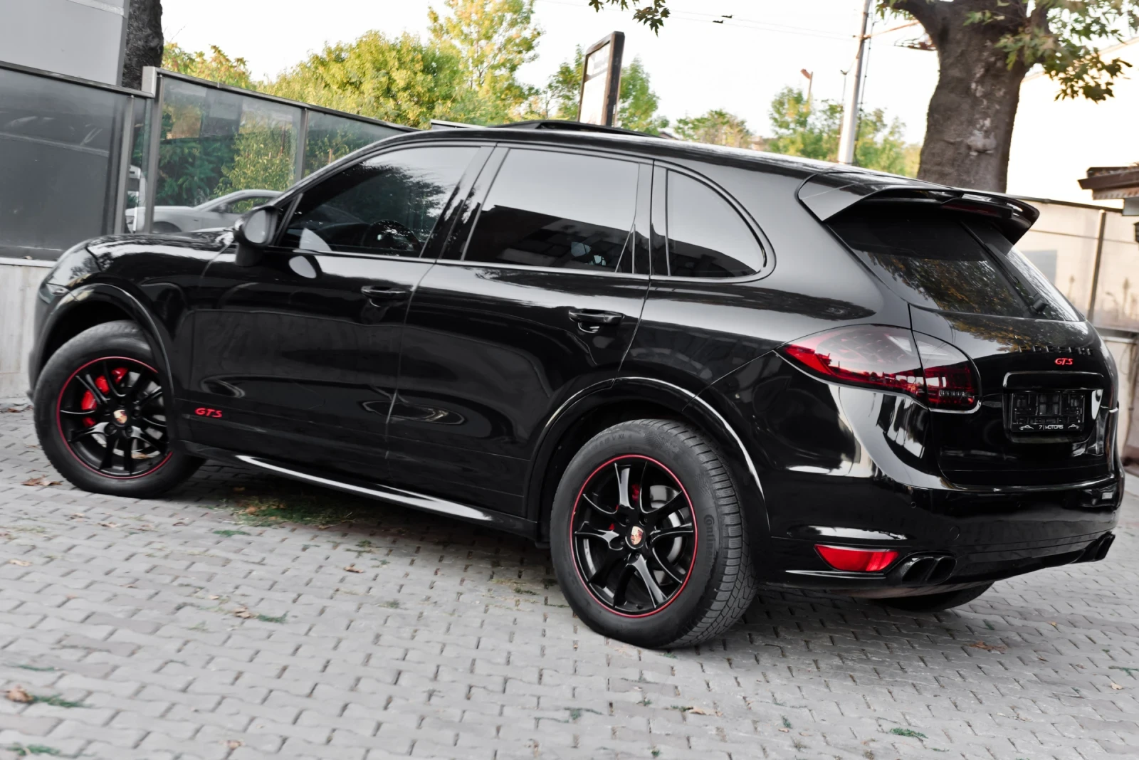 Porsche Cayenne 3.0TDI/SPORT-DESIGN/CAMERA/SHADOW, снимка 5 - Автомобили и джипове - 56039863