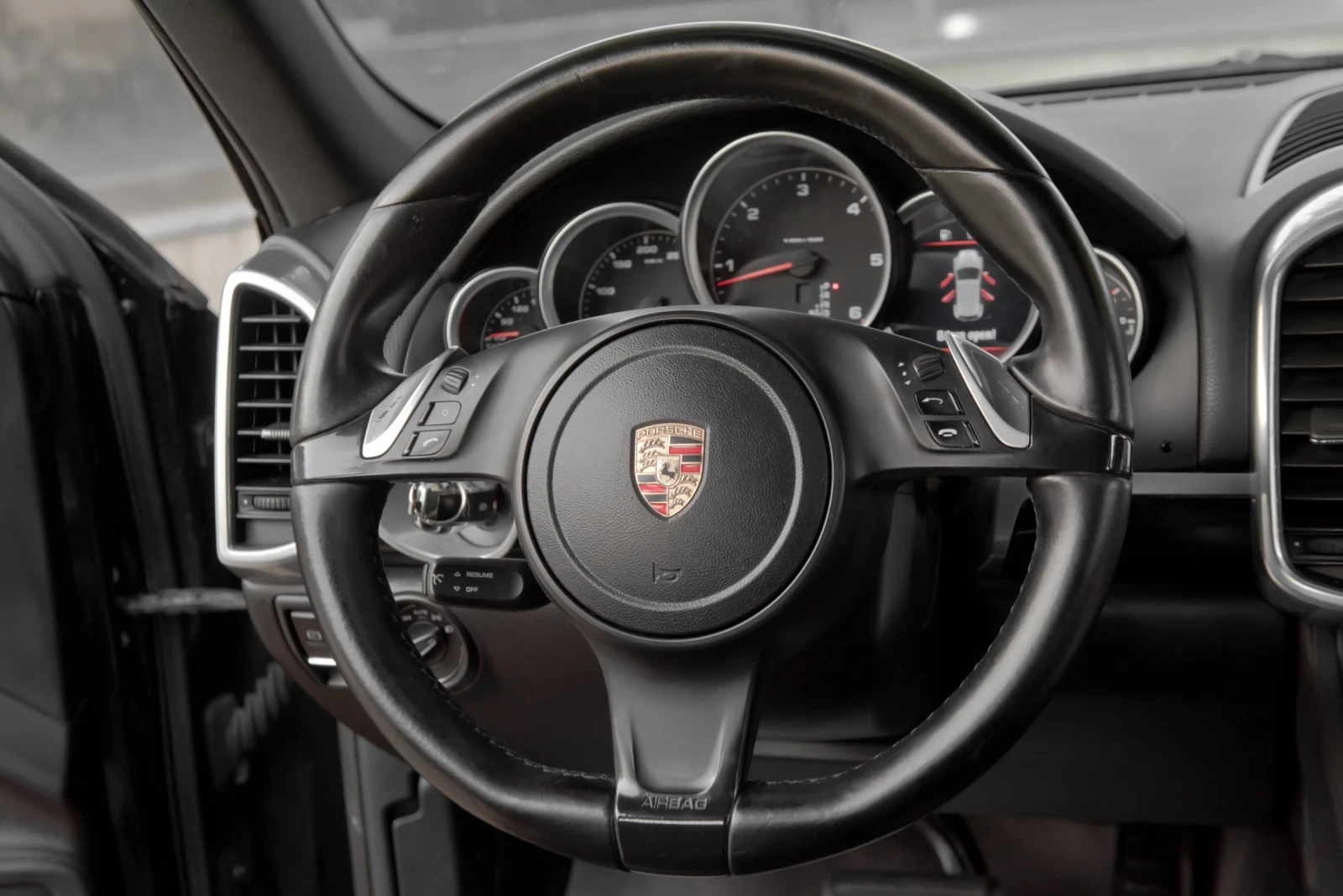 Porsche Cayenne 3.0TDI/SPORT-DESIGN/CAMERA/SHADOW, снимка 9 - Автомобили и джипове - 56039863