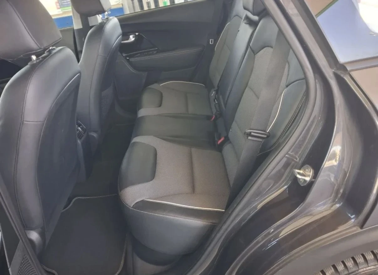 Kia Niro DYNAMICLINE , 64KWH, full options, термопомпа, снимка 11 - Автомобили и джипове - 56102985