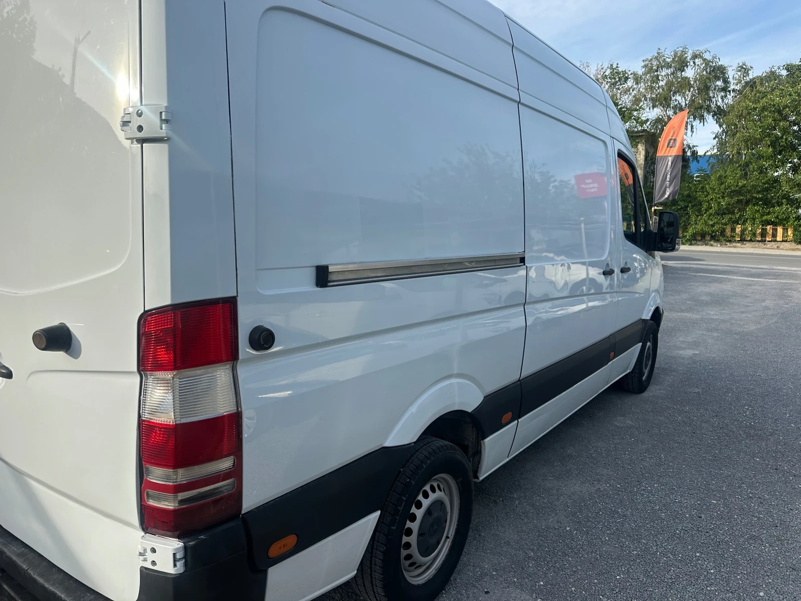 Mercedes-Benz Sprinter 311 2, 2CDI-109 k.c.-Топ състояние техническо, снимка 5 - Бусове и автобуси - 54618127