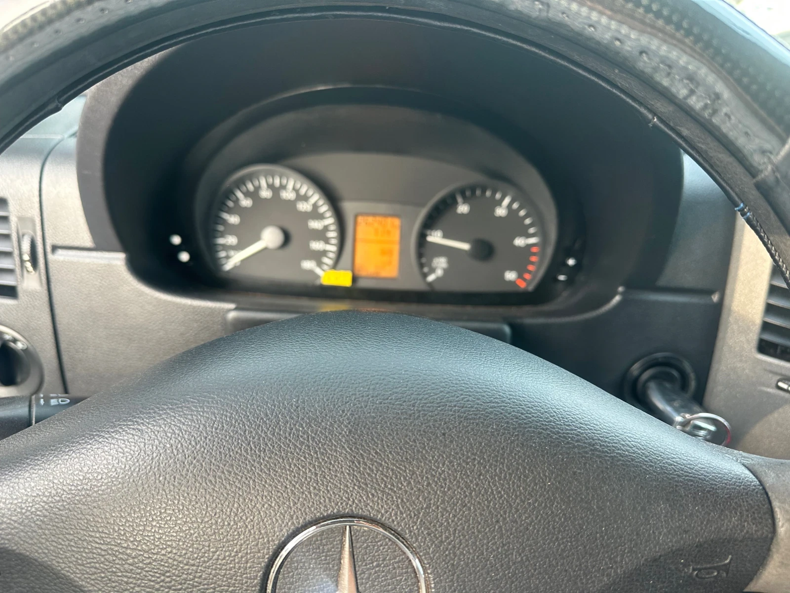 Mercedes-Benz Sprinter 311 2, 2CDI-109 k.c.-Топ състояние техническо, снимка 11 - Бусове и автобуси - 54618127