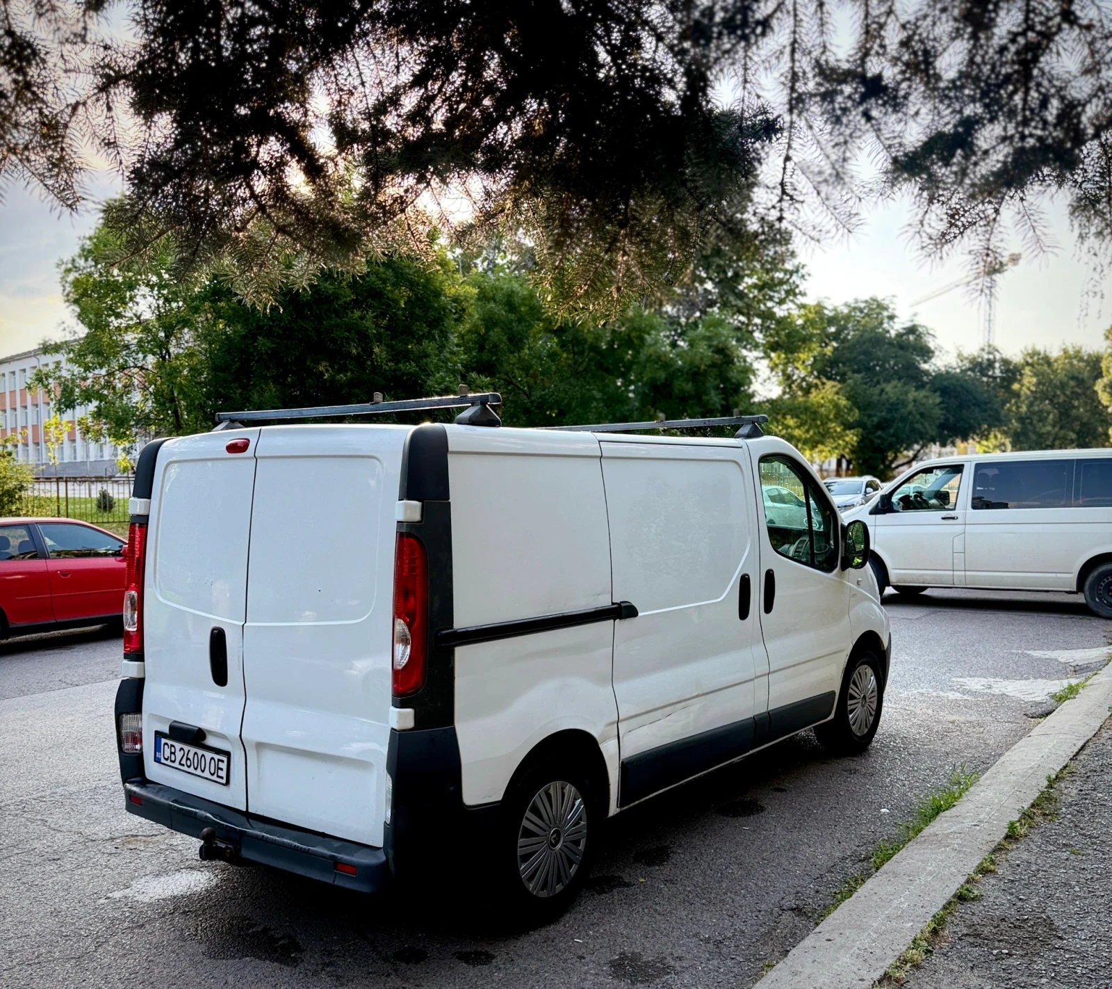 Renault Trafic 2.0TDI, снимка 5 - Бусове и автобуси - 55198901