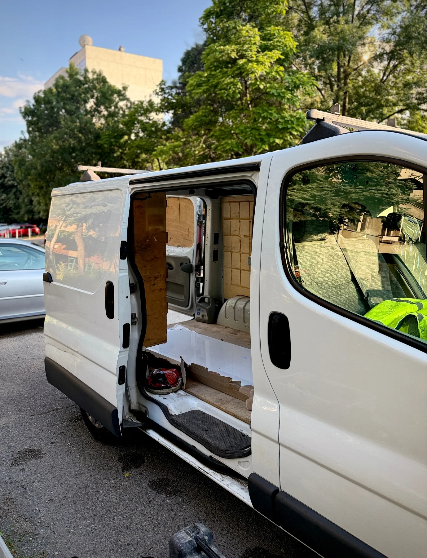 Renault Trafic 2.0TDI, снимка 10 - Бусове и автобуси - 55198901