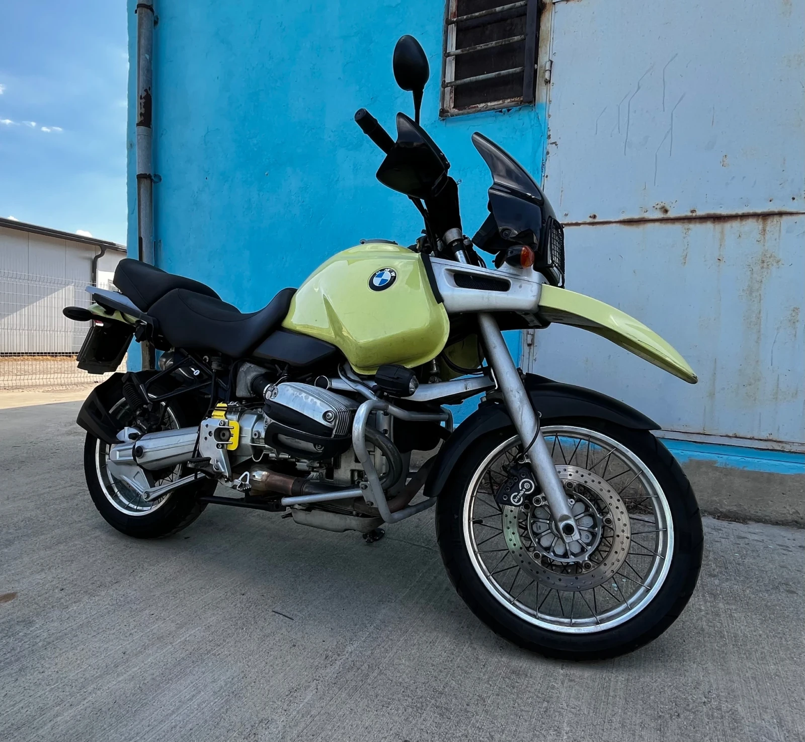 BMW R