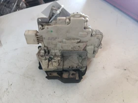 ����� �� �������� �� ����� (����� ����) 4F0839015A Audi A6