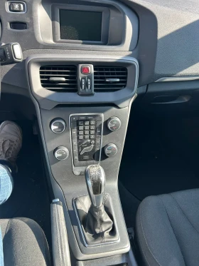 Volvo V40, снимка 6