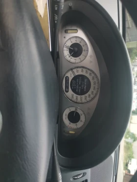 Mercedes-Benz E 220, снимка 7