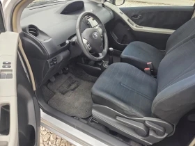 Toyota Yaris 1.0* klima* внос Италия* , снимка 13