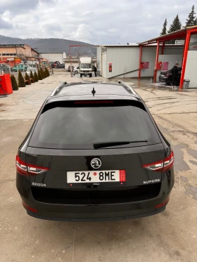 Skoda Superb 2.0TDI DSG7 Facelift, снимка 6