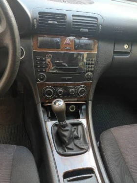 Обява за продажба на Mercedes-Benz C 180 6 ск. Обслужен Facelift  ~3 999 лв. - изображение 6