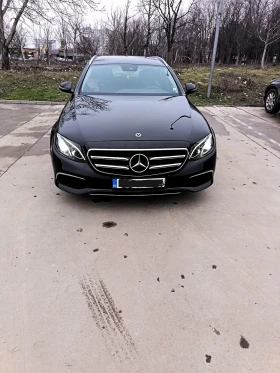 Mercedes-Benz E 220 W213, снимка 2