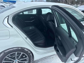 BMW 330 * xDrive * CARFAX * ПОДГРЕВИ * ЗАДНА КАМЕРА, снимка 16
